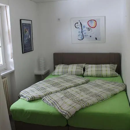 2-raum-ferienwohnung-mit-titiseeblick-in-1100-m-hoehe Apartment